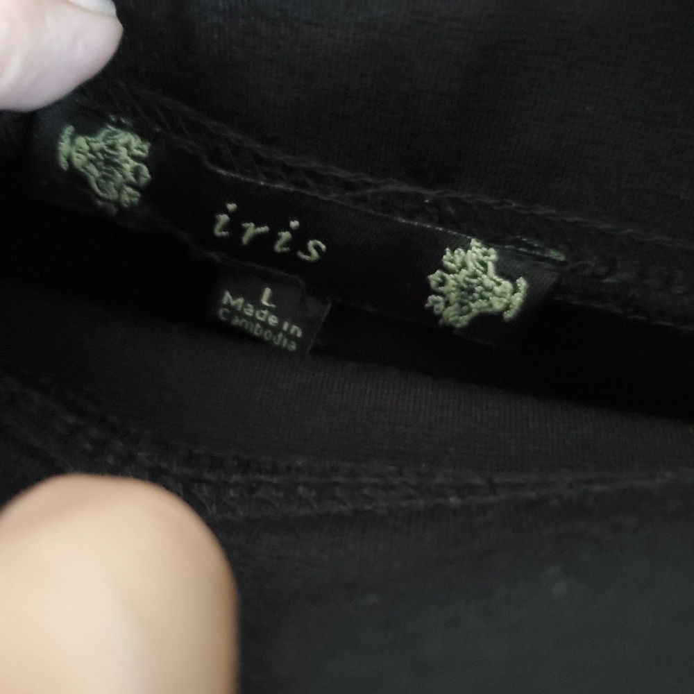 Black pencil skirt - Picture 2 of 2